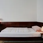 Ξενοδοχείο Trip 3*